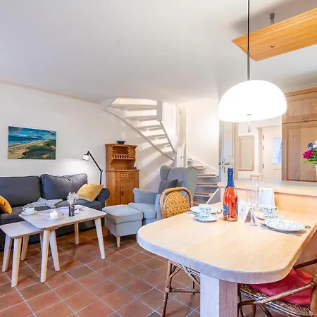 Friesenhaus Kaeptn Hahn Hausteil 03 Westerland